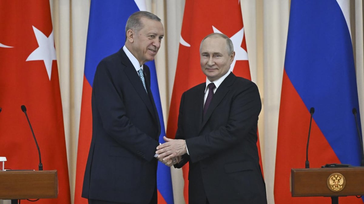 Cumhurbaşkanı Erdoğan, Rusya Devlet Başkanı Vladimir Putin ile bir araya geldi. (Arşiv)