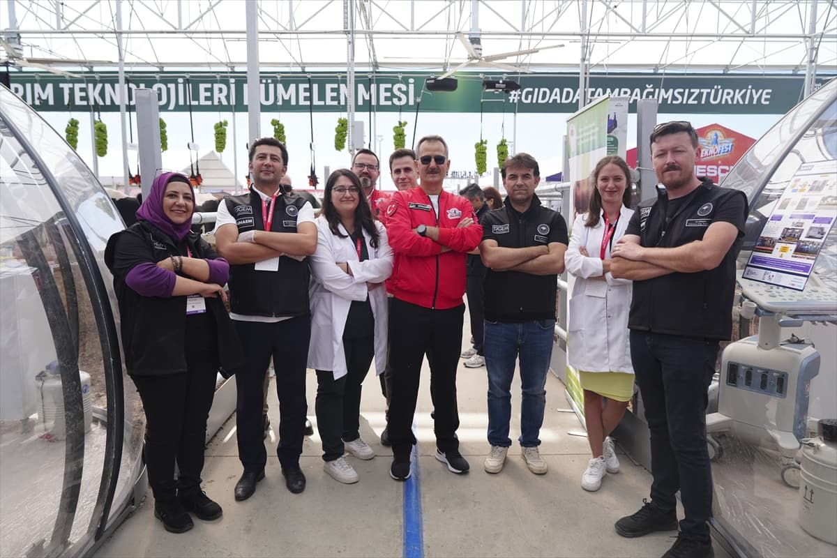 TEKNOFEST İstanbul kapılarını açtı: Vatandaşlardan yoğun ilgi