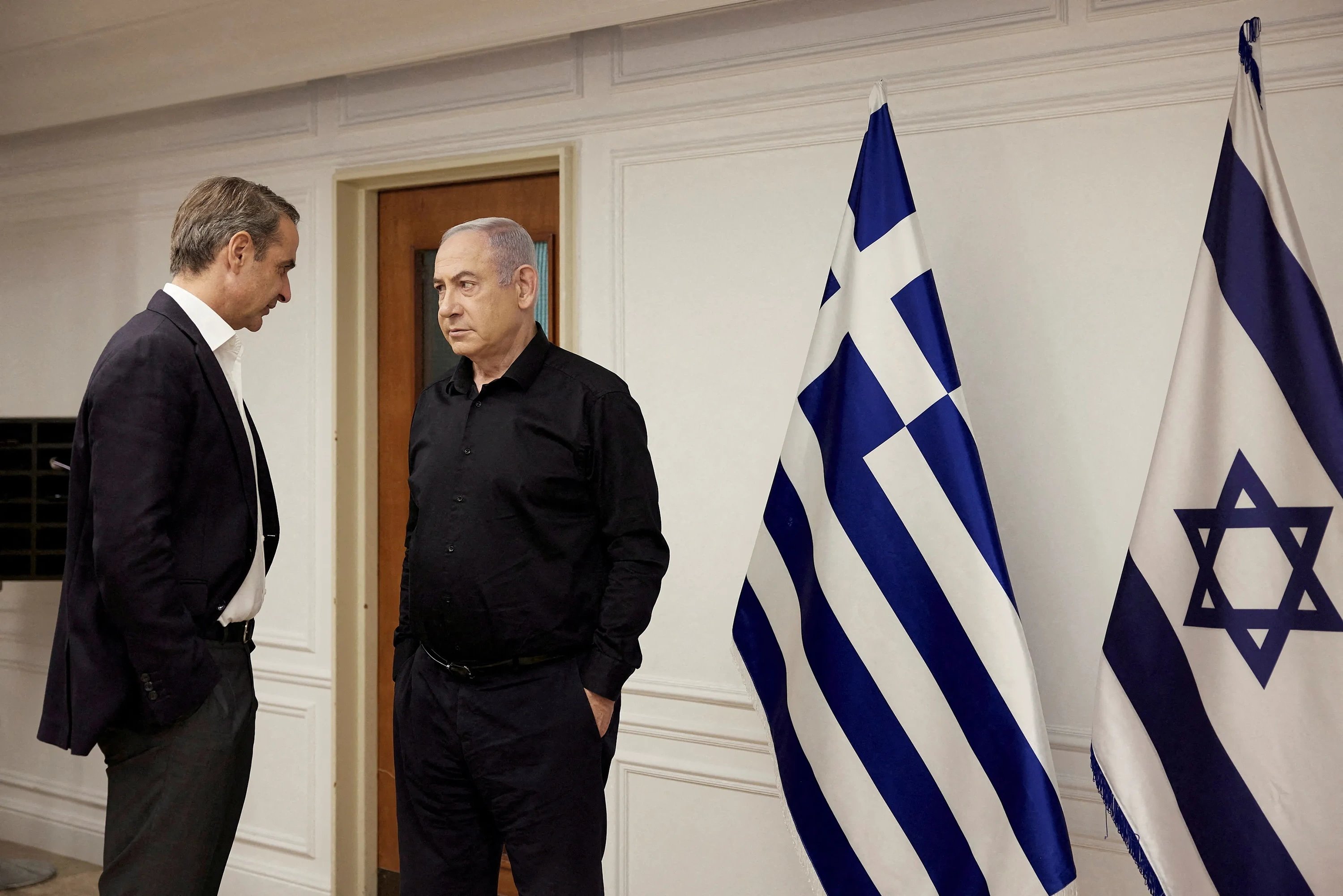 Ex-CIA Officer: Fear of Turks Pushing Greece Toward Israel
