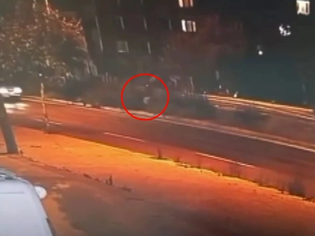 Otomobilin çarptığı çocuk ağır yaralandı