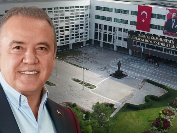 Antalya Büyükşehir Belediyesi’nde 195 milyon TL’lik rüşvet zinciri ortaya çıktı