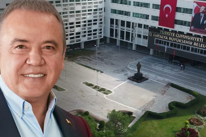 Antalya Büyükşehir Belediyesi’nde 195 milyon TL’lik rüşvet zinciri ortaya çıktı