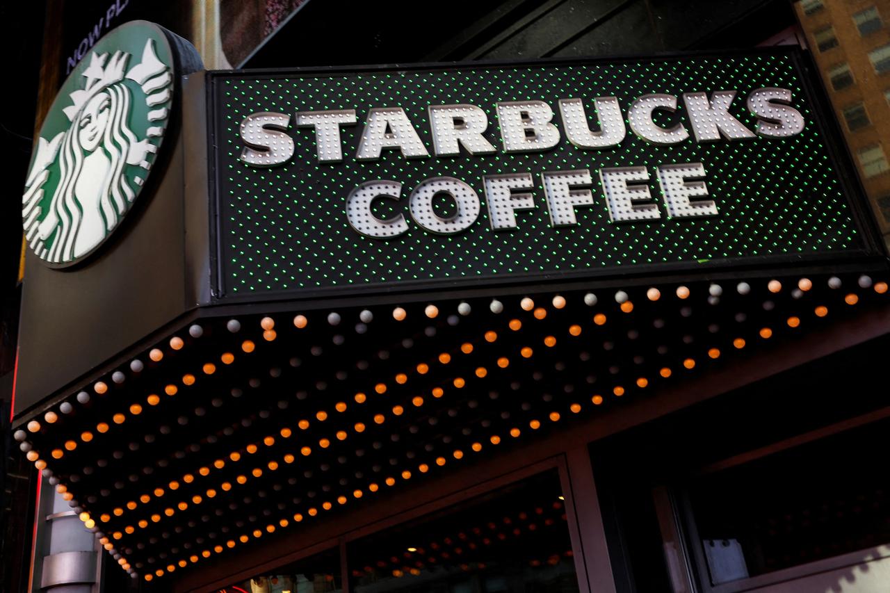 Starbucks'a çalışma yasası ihlalinden 35 milyon dolarlık tazminat cezası