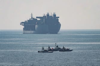 Trump Urges Help in Hormuz, Allies Decline