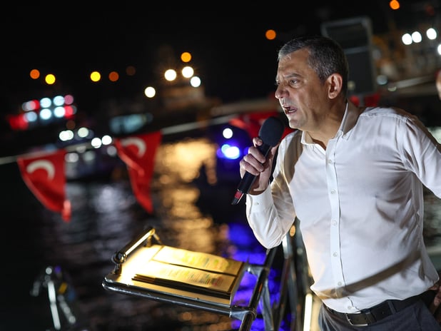 CHP Genel Başkanı Özel Roketsan'ın füze testlerini eleştirdi