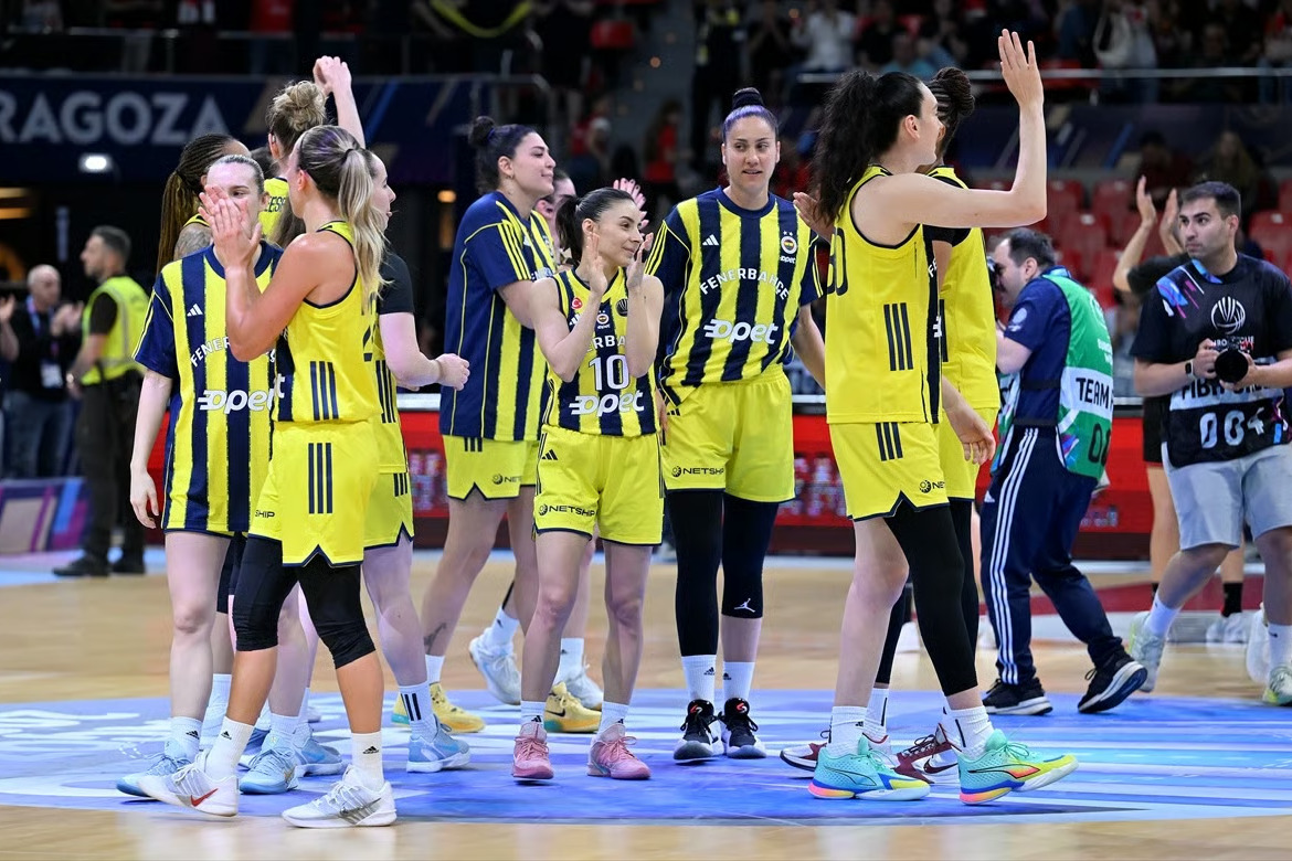 Fenerbahçe Opet Avrupa Ligi'nde finalde