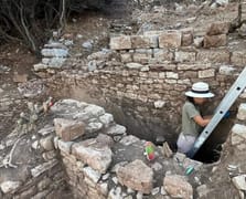 Amos Antik Kenti'nde 2300 yıllık duvarlar keşfedildi