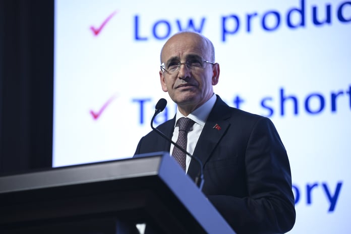 Bakan Şimşek'ten cari açık mesajı: 39,3 milyar dolar azaldı