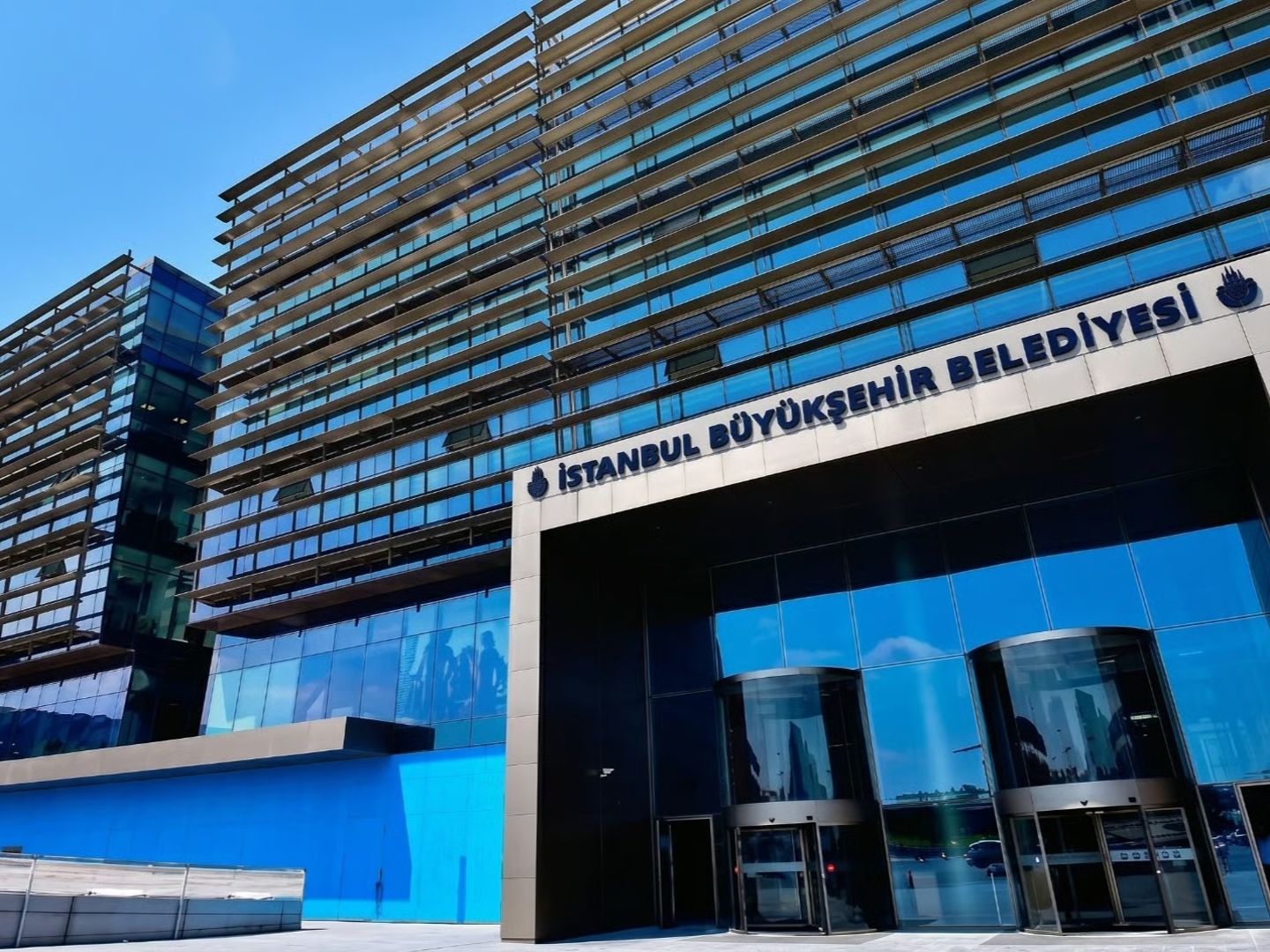 İBB Kültür AŞ Genel Müdür Yardımcısı Erhan Karaal evinin önünden kaçırıldı
