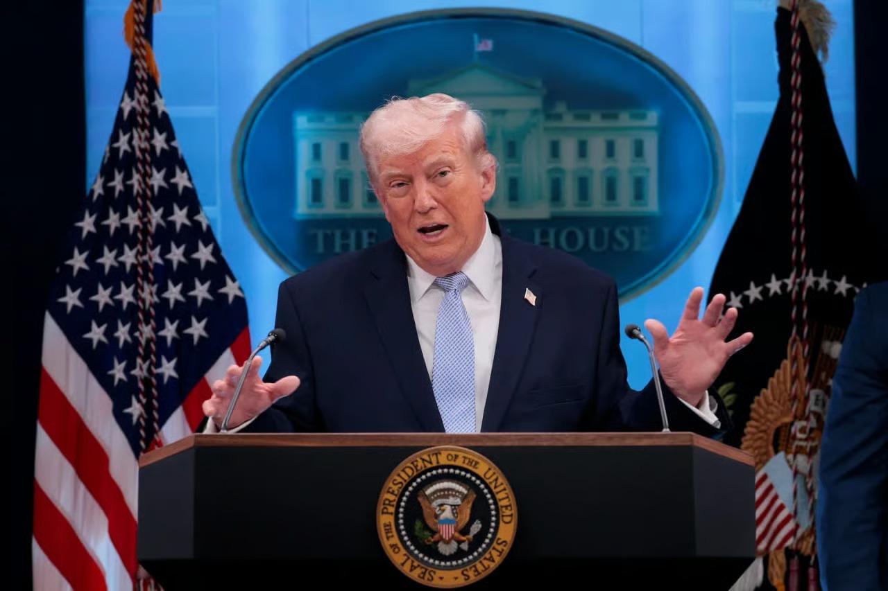 Trump'tan komünizm uyarısı