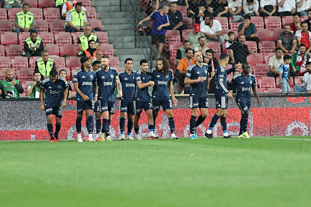 Fenerbahçe'nin ağırlığı