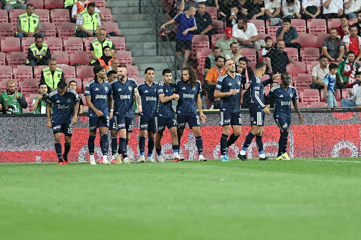 Fenerbahçe'nin ağırlığı