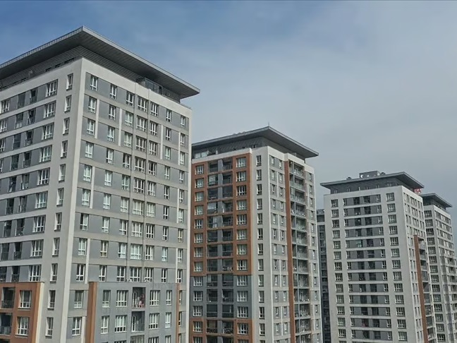 TBMM'de fahiş site aidatlarına neşter: Kanun teklifinin ilk 5 maddesi kabul edildi