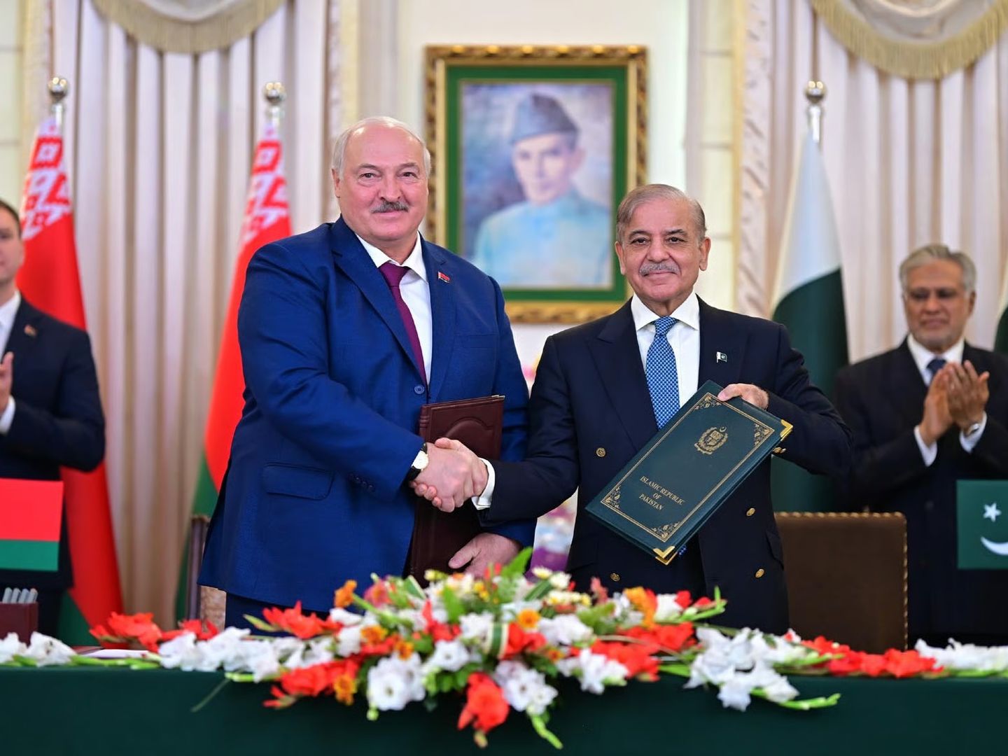 Pakistan ve Belarus, savunma ve bilişim teknolojileri konularında işbirliğini artırmayı görüştü