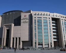 İstanbul Savcılığı'ndan yasa dışı bahis sitelerine dev operasyon: Batuhan Karadeniz ve Merit King sahibine kırmızı bülten!