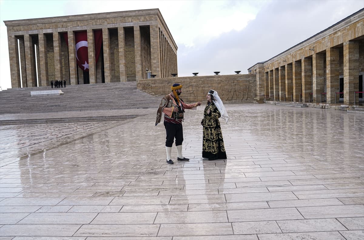 Atatürk’ün Ankara’ya gelişinin 106. yılı Anıtkabir’de anıldı
