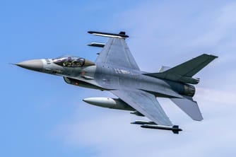 Romania Buys Dutch F-16 Jets for €1
