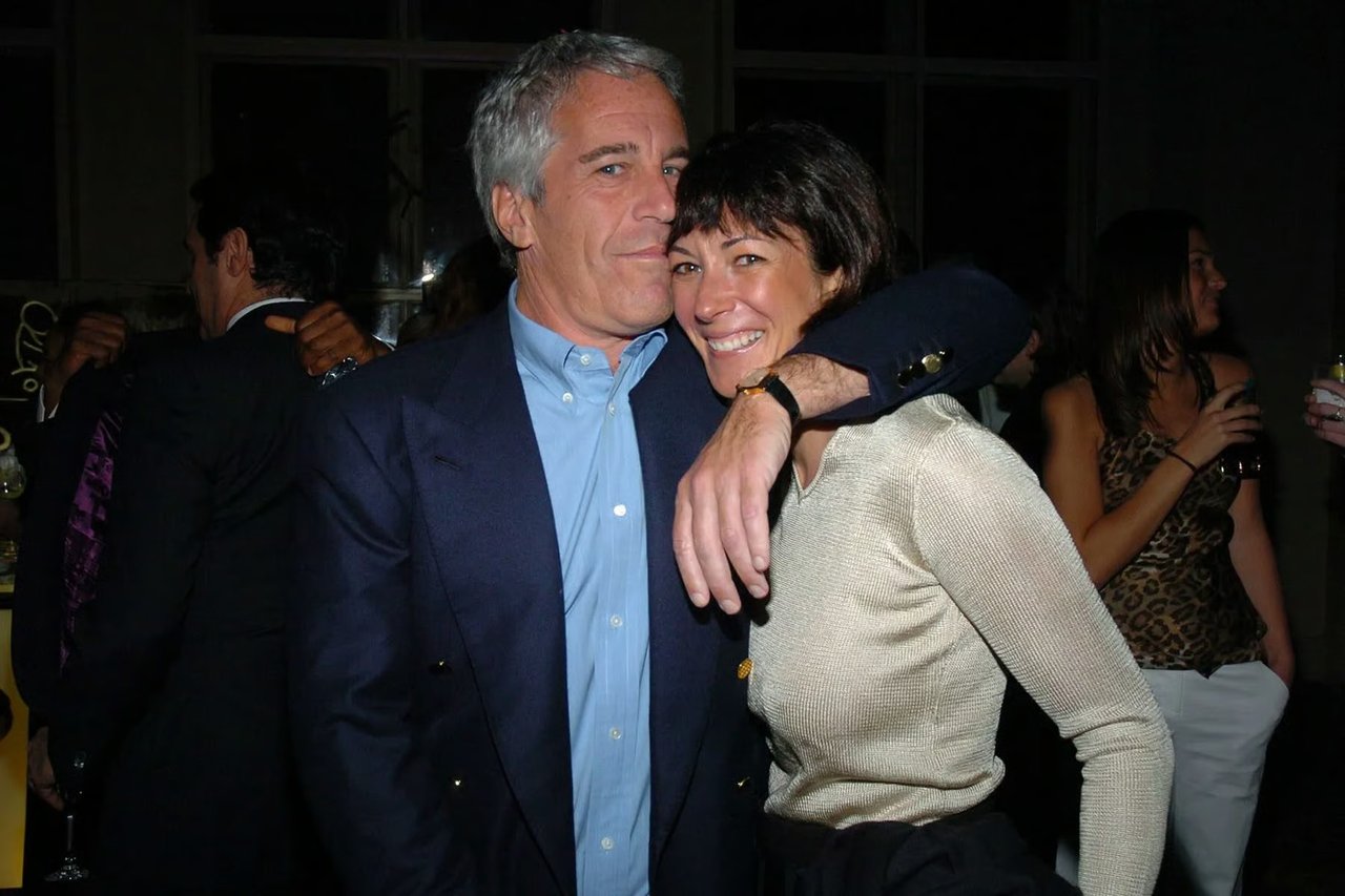 Epstein'in suç ortağına af yok