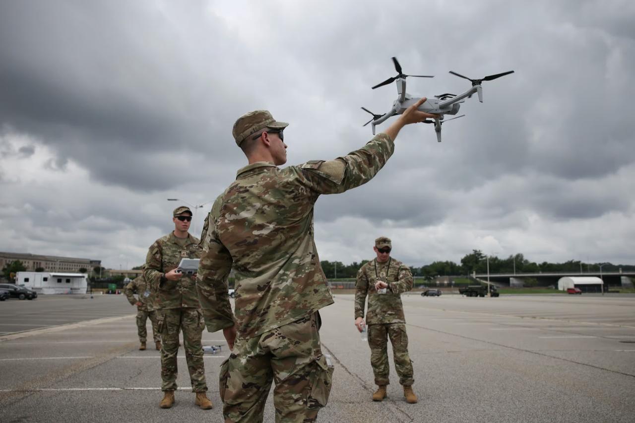 ABD, Drone Dominance Programı kapsamında 2027’ye kadar yüz binlerce İHA için 25 firmayı seçti