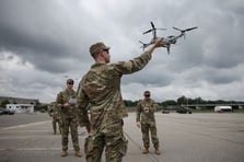 ABD, Drone Dominance Programı kapsamında 2027’ye kadar yüz binlerce İHA için 25 firmayı seçti