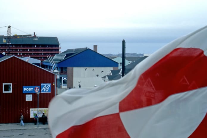Danimarka'dan Kongre’ye Grönland oylamasından kaçınma uyarısı