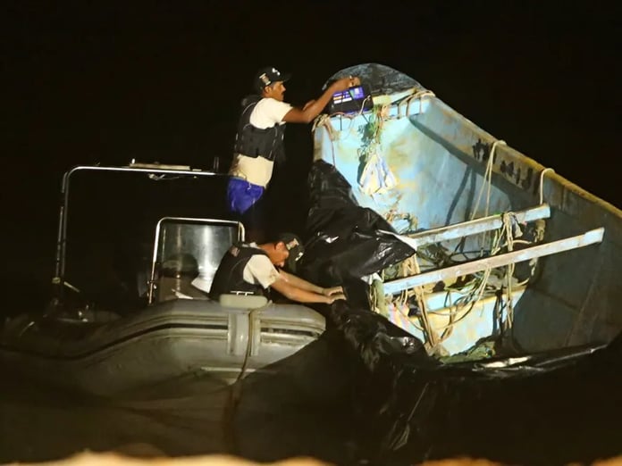 Karayipler'de kıyıya vuran tekneden 11 ceset çıktı