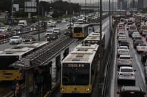 1 Ocak toplu taşıma ücretsiz mi? İstanbul'da bugün otobüs, metrobüs, Marmaray, metro ücretsiz mi, bedava mı?