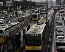 1 Ocak toplu taşıma ücretsiz mi? İstanbul'da bugün otobüs, metrobüs, Marmaray, metro ücretsiz mi, bedava mı?