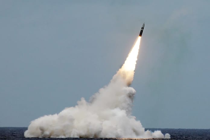 Rus istihbaratından Londra ve Paris’e nükleer suçlama