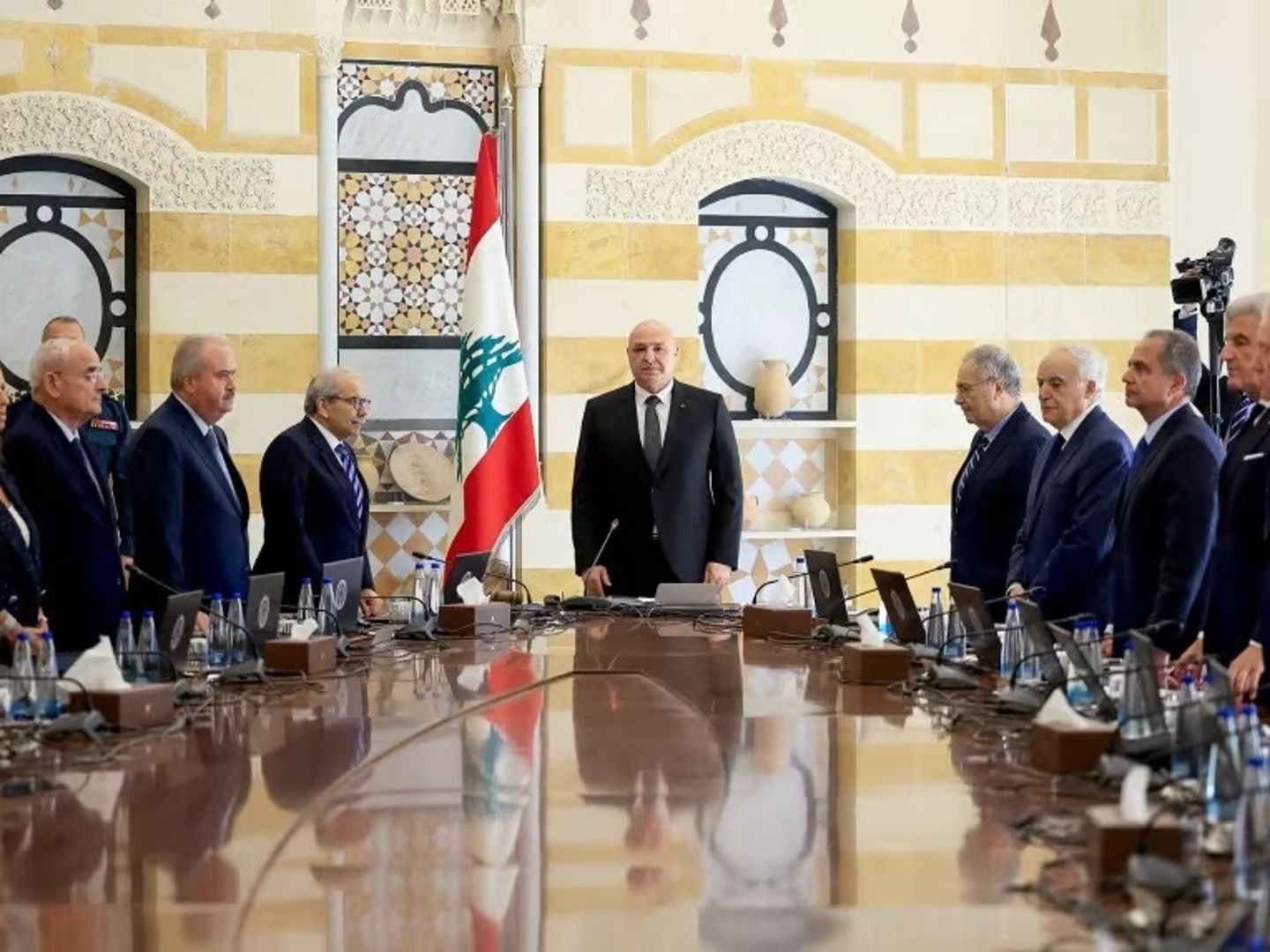 Lübnan hükümeti Hizbullah’ın silahsızlandırma planını onayladı