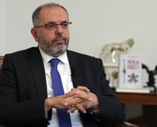 Prof. Dr. Erhan Afyoncu'dan "Papalık ve Doğu" değerlendirmesi
