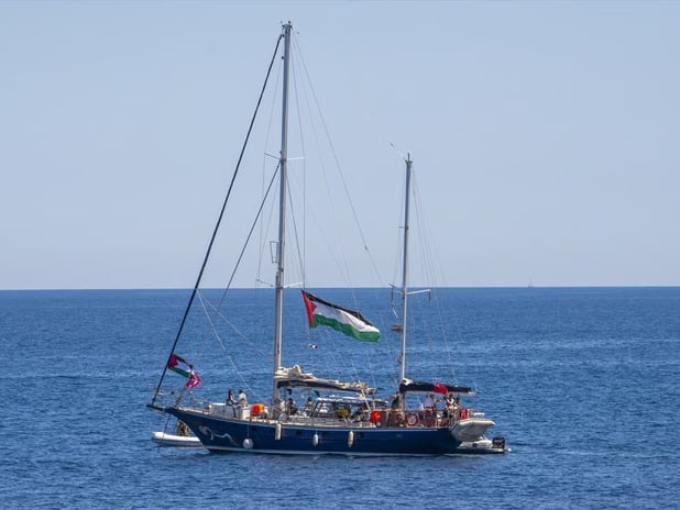 Özgürlük Filosu gemisinden uyarı: İsrail 48 saat içinde müdahale edebilir