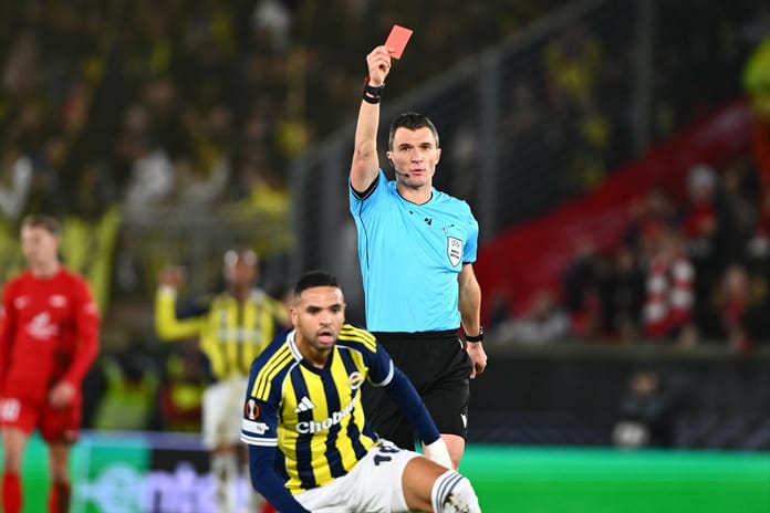 Brann 10 kişi kaldı