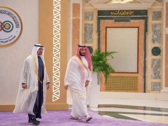 Saudi Arabia Blocks Financial Transfers to UAE