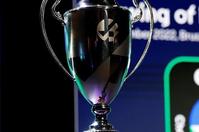 Dört büyük, şampiyonluk için sahada