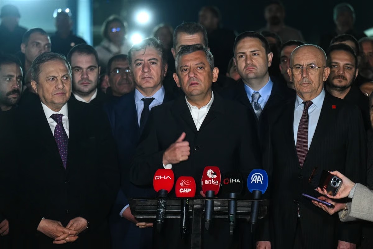 Özgür Özel'den zincir marketlere 'boykot' tehdidi