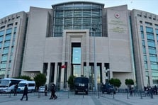 Sahte e-imza duruşması 10 Ekim'e ertelendi