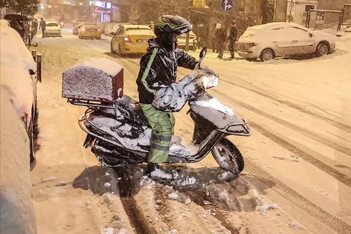 Valiliklerden peş peşe karar: Motosiklet trafiği durduruldu