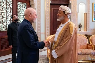 Iran and Oman Eye Hormuz Fees Despite US Opposition