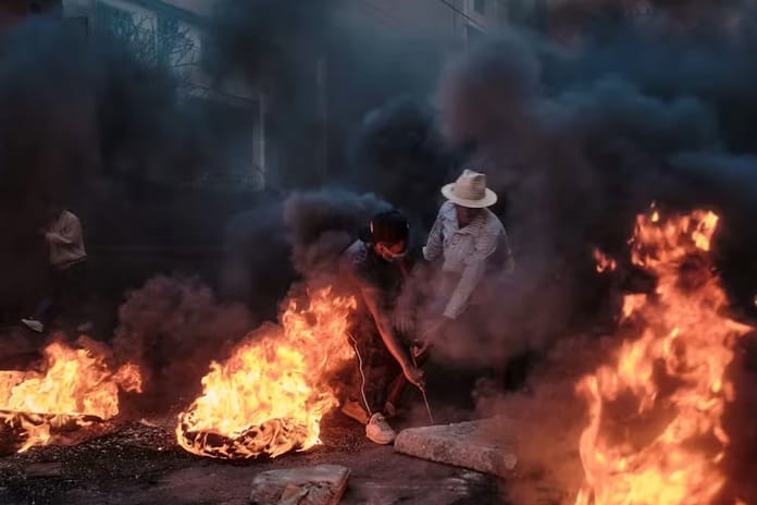 Madagaskar Cumhurbaşkanı hükümeti feshetti