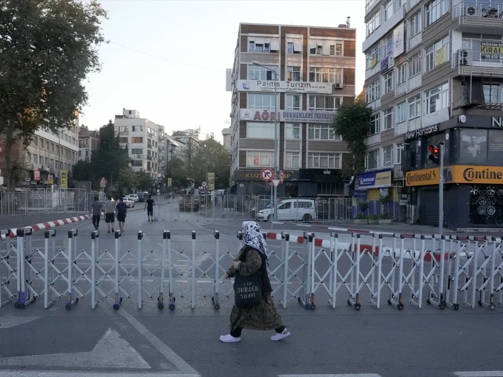 İstanbul'da 30 Ağustos yol kısıtlaması başladı