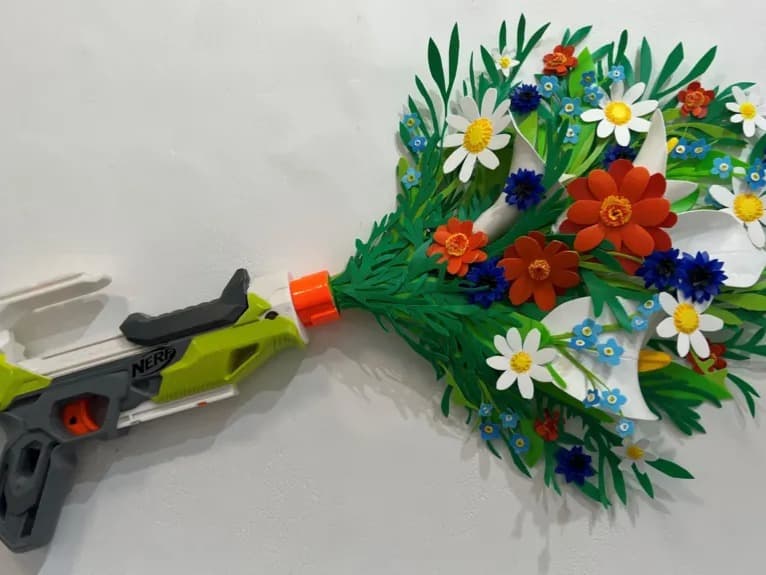 Plastik atıklar sanat eserine dönüşüyor
