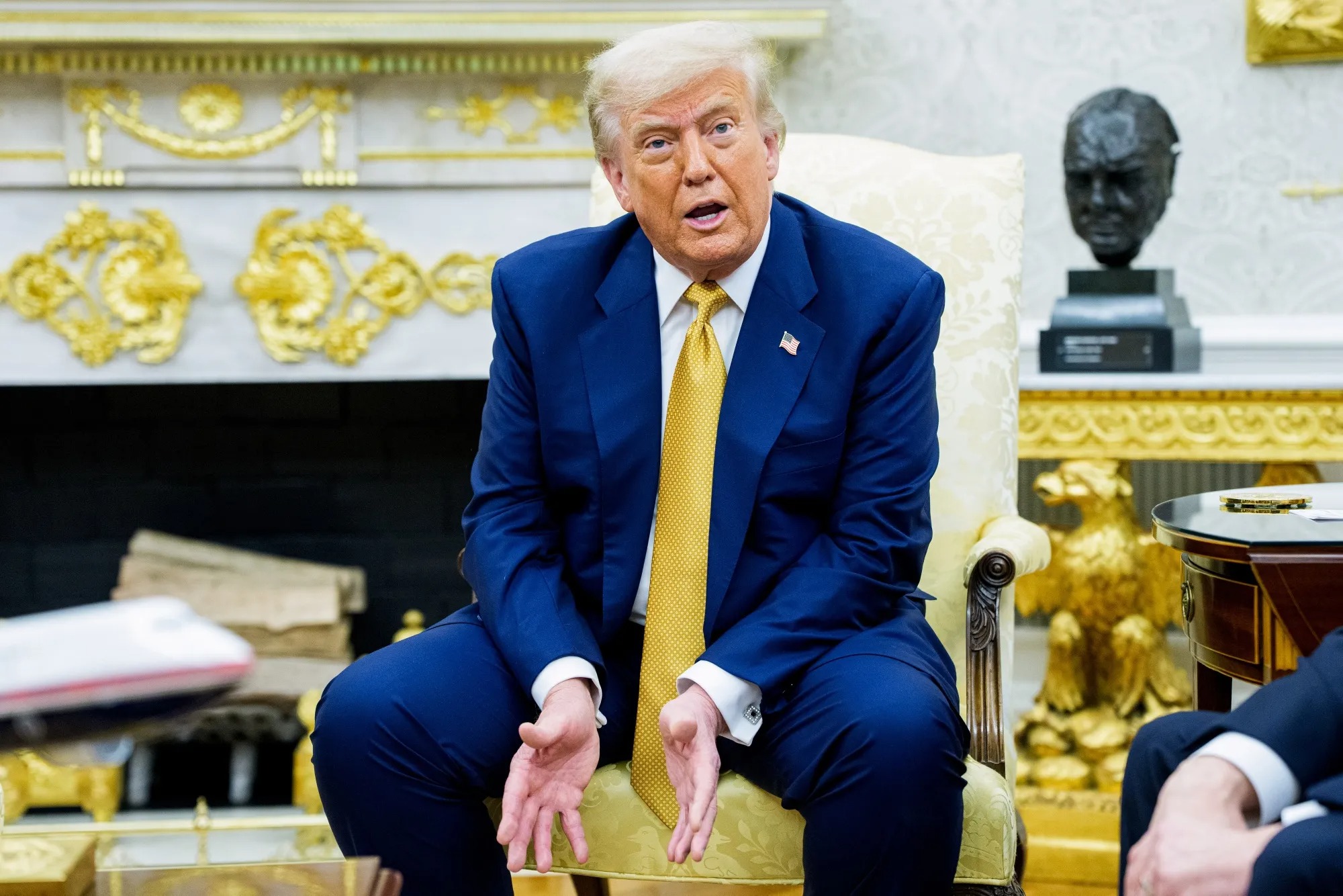 Trump Hosts Qatar’s PM, Meets Bahrain Crown Prince