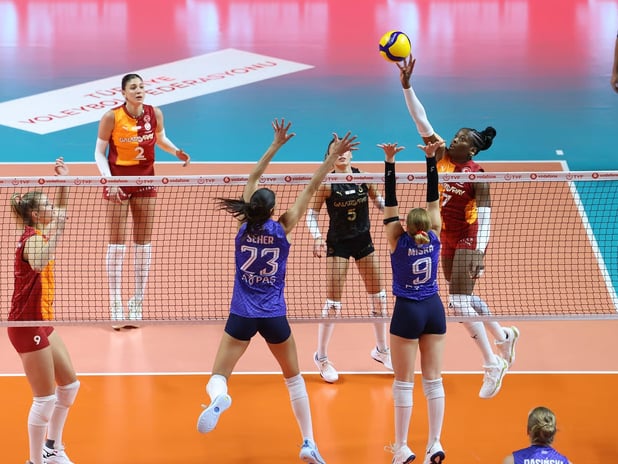 Sultanlar Ligi 2025-2026 sezonu açıldı: Yeni sezonun ilk puanları dağıtıldı