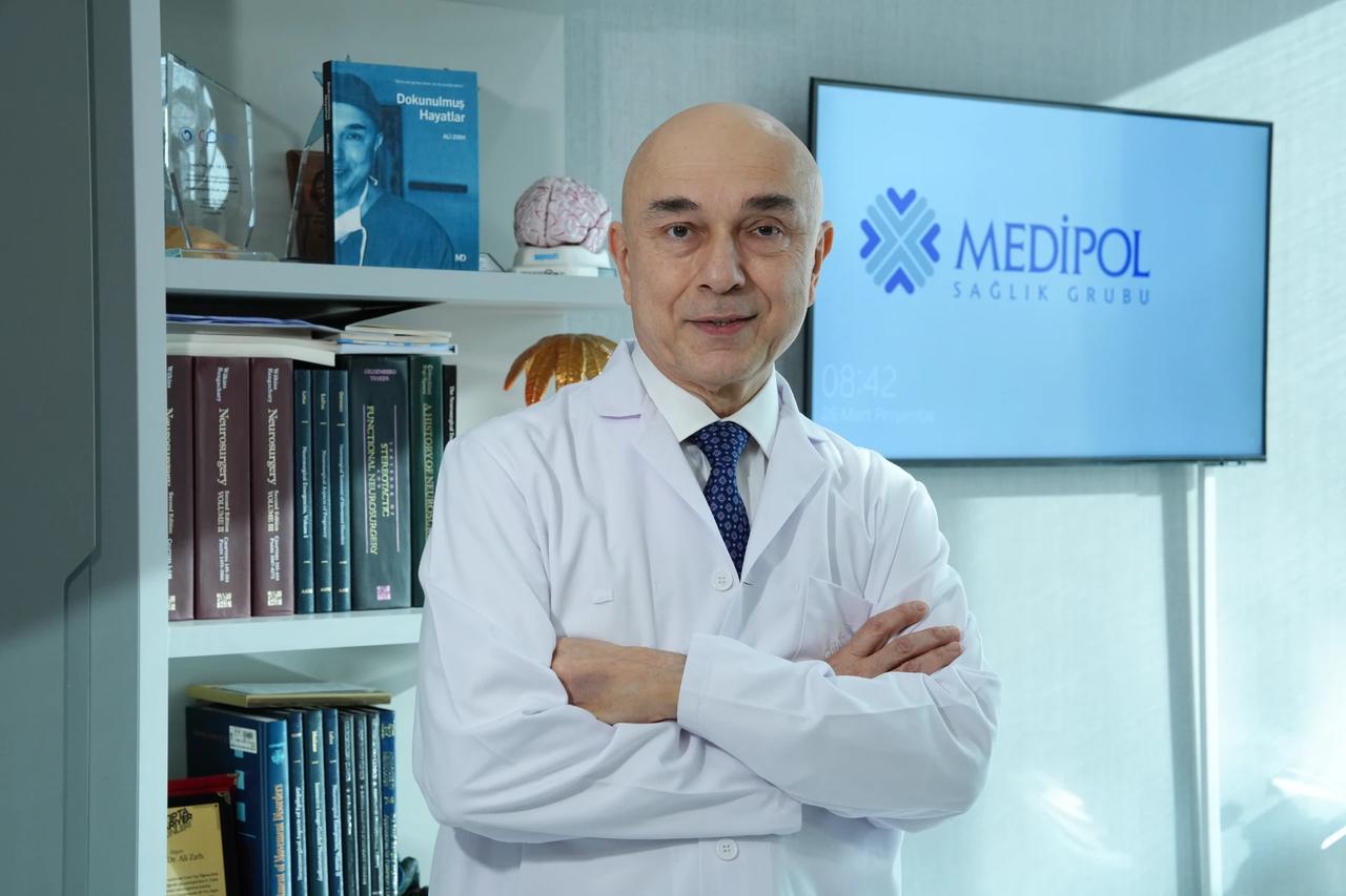 Sinir Cerrahisi Uzmanı Prof Dr Ali Zırh