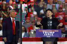 Trump ile Musk yine birbirine girdi