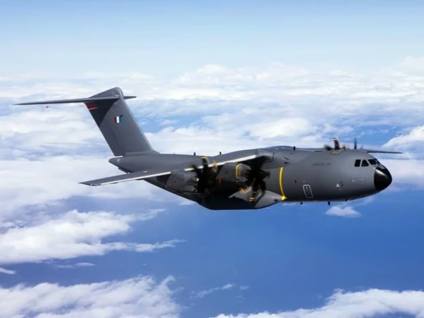 Fransa, A400M nakliye uçaklarına İHA kontrolü ve taktik komuta kabiliyeti kazandıracak