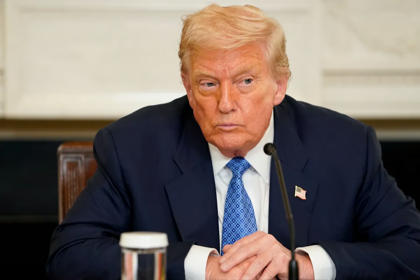 Trump Raises Pressure Ahead of High-Stakes Alaska Summit wit