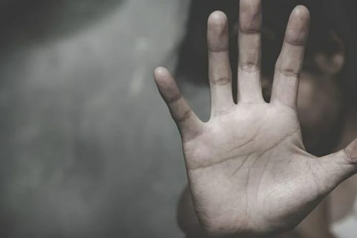 İstanbul’da okul müdüründen 15 erkek öğrenciye 8 yıl boyunca cinsel istismar