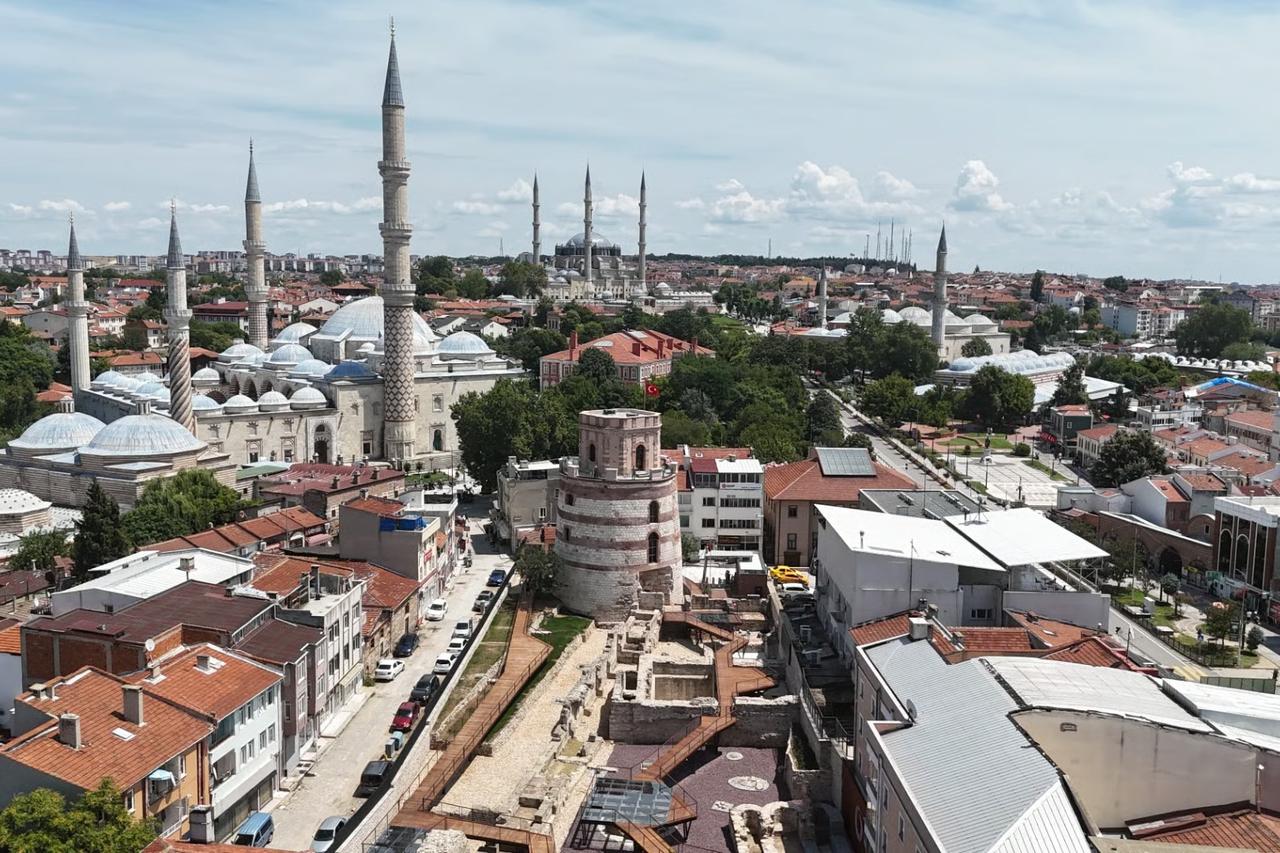 Makedon Kulesi yeterli ilgiyi görmüyor